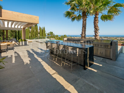 Villa Mare – Contemporary Villa for Sale in The Hills, La Quinta