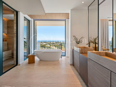 Villa Mare – Contemporary Villa for Sale in The Hills, La Quinta