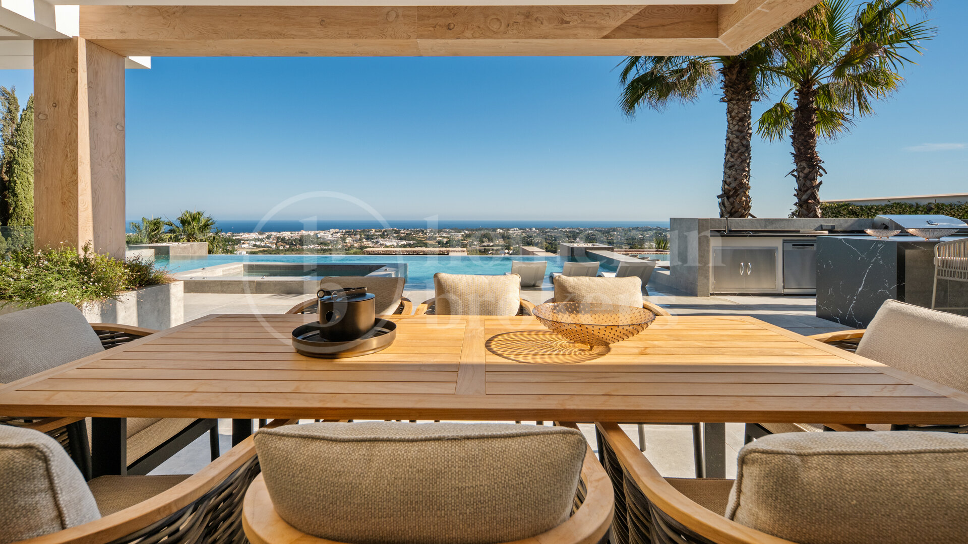 Villa Mare – Contemporary Villa for Sale in The Hills, La Quinta