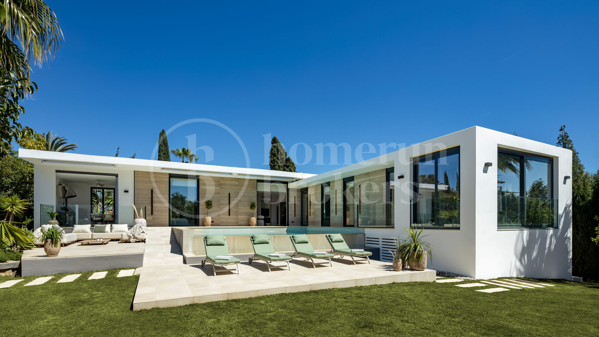 Villa Splash – Modern villa till salu i Parcelas del Golf, Nueva Andalucía
