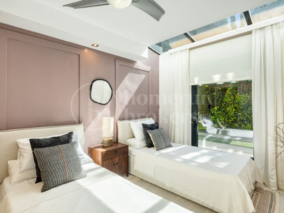 Villa Splash – Modern villa till salu i Parcelas del Golf, Nueva Andalucía