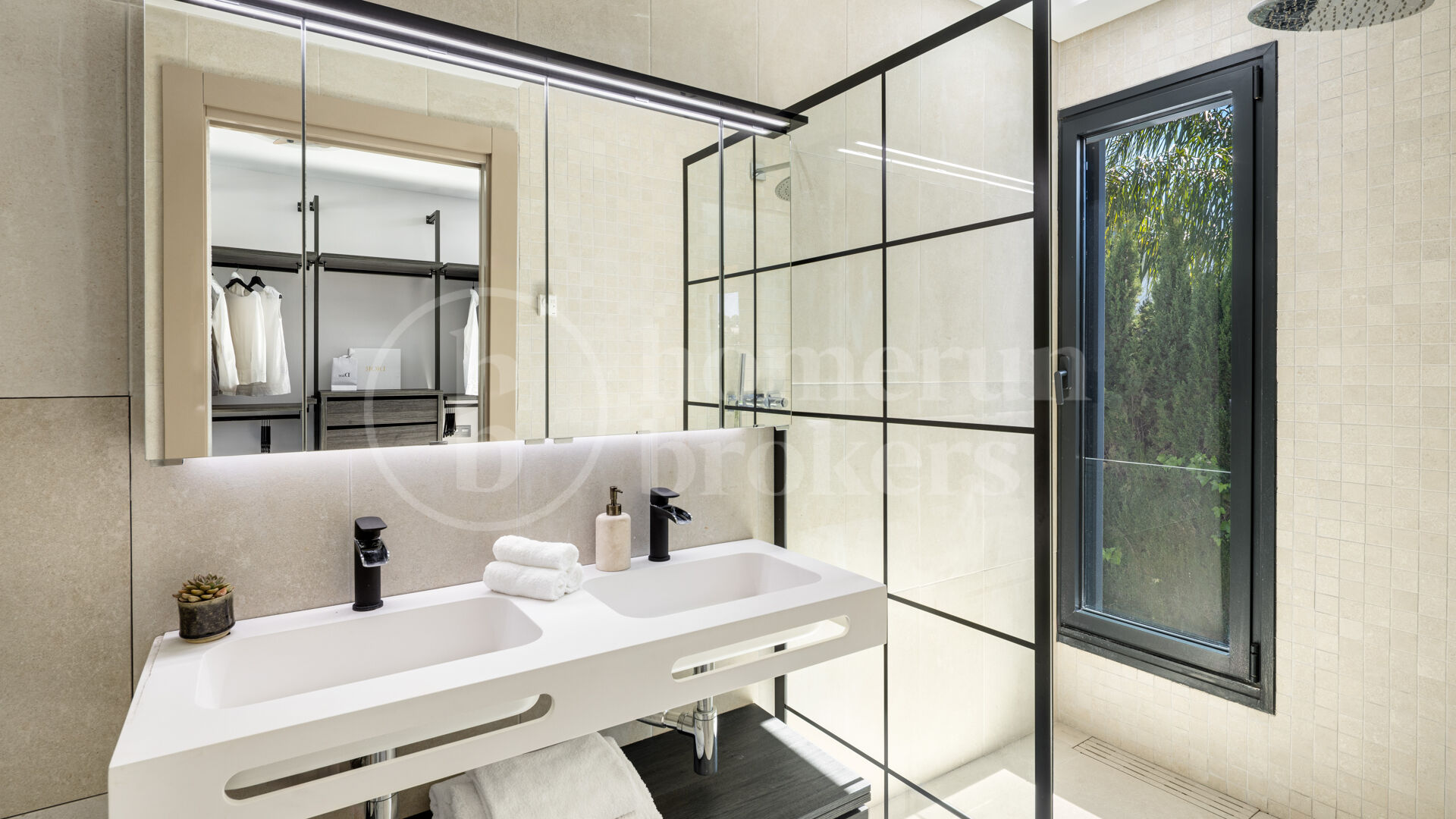 Villa Splash – Modern villa till salu i Parcelas del Golf, Nueva Andalucía