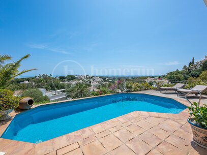 Casa Greco – Andalusisk villa till salu i El Herrojo Alto