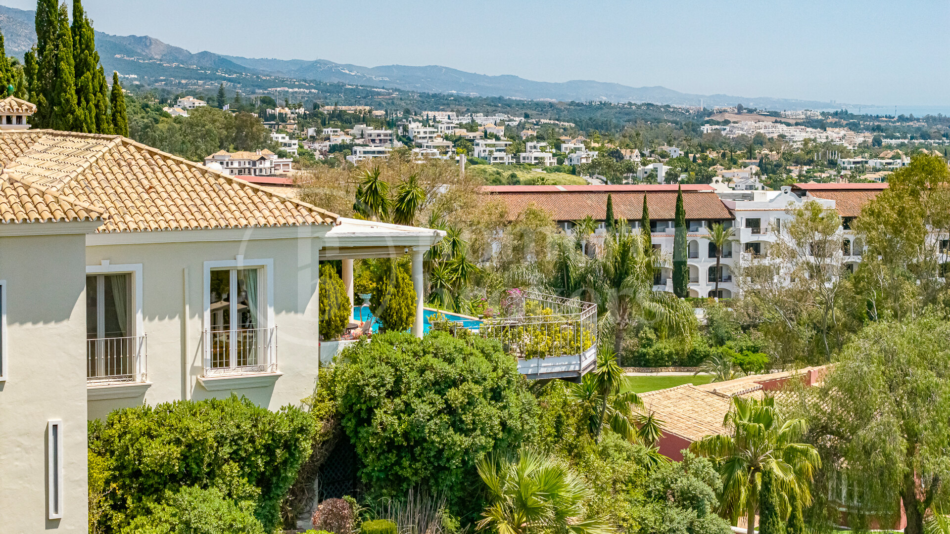 Casa Greco – Andalusisk villa till salu i El Herrojo Alto