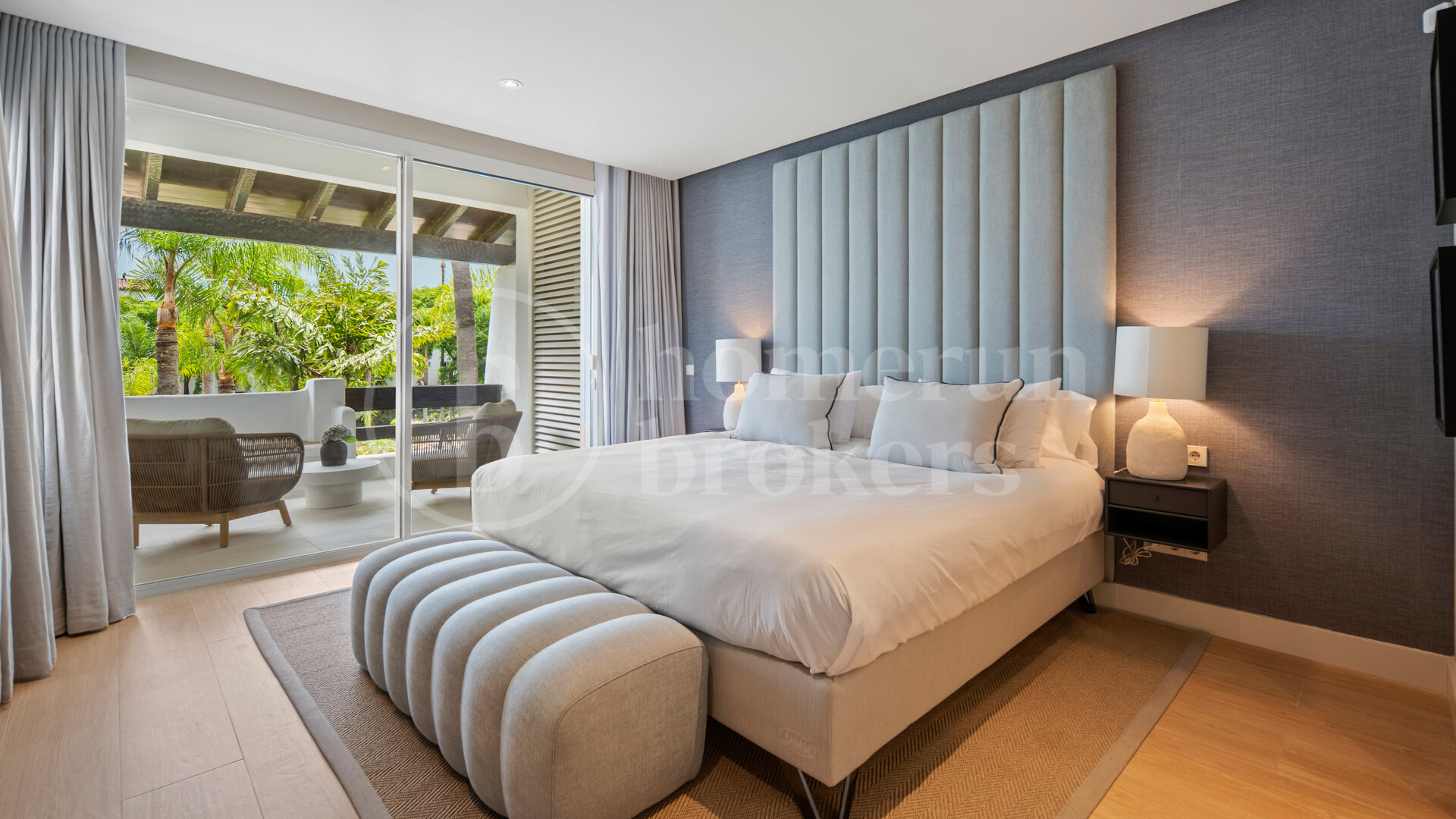 Drago 2-2 – Luxury Apartment for Sale in Puente Romano Resort