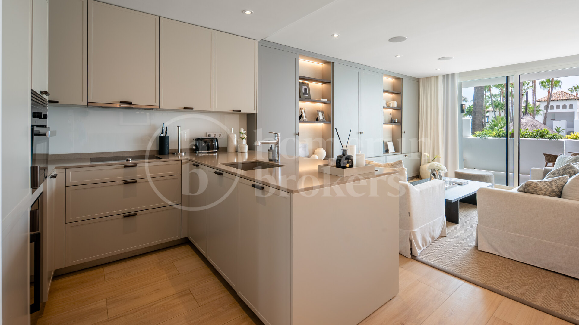Drago 2-2 – Luxury Apartment for Sale in Puente Romano Resort