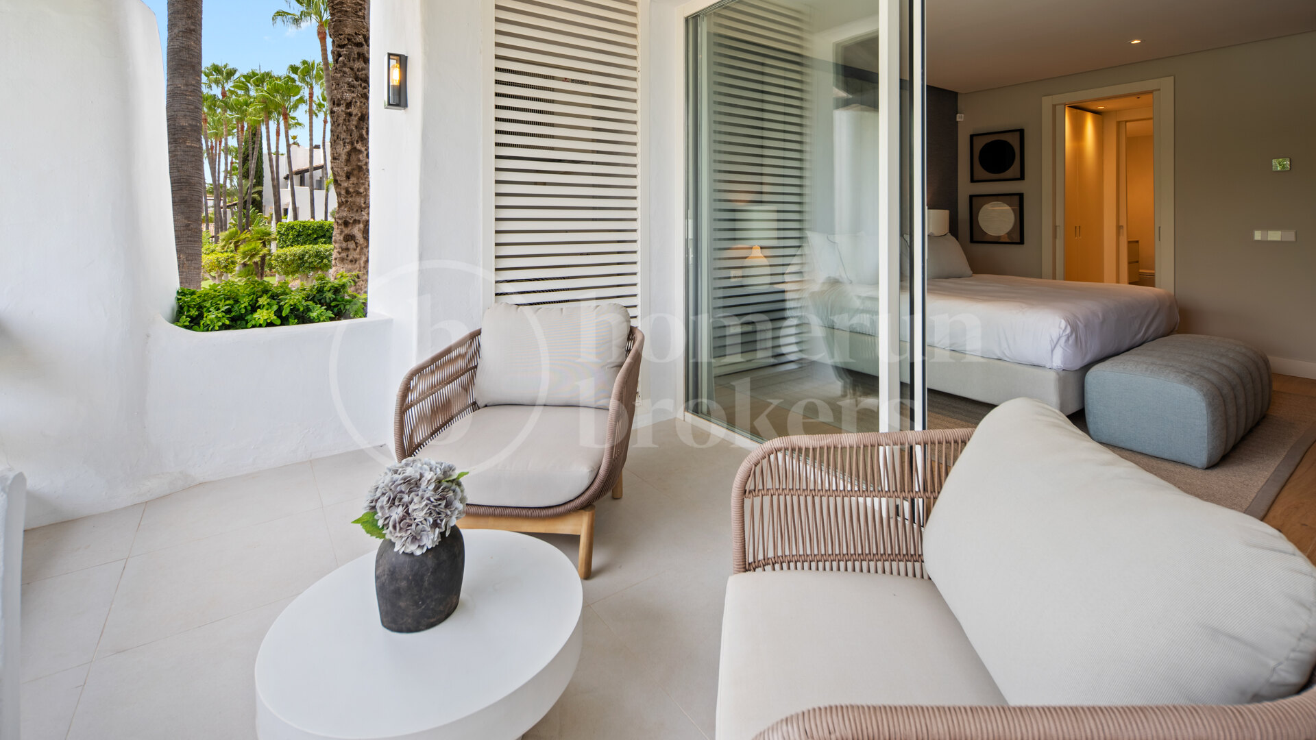 Drago 2-2 – Luxury Apartment for Sale in Puente Romano Resort