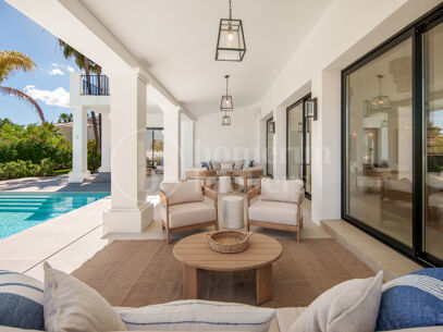 Villa Vida - Contemporary Villa in Puerto del Almendro, Benahavís
