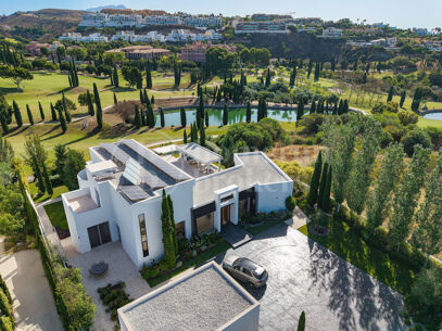 Villa Los Flamingos - Lyxig golfvilla i första linjen i det gated community Los Flamingos