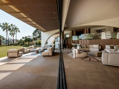 Villa Futura - Luxury 8-Bedroom Villa in Reserva de Alcuzcuz
