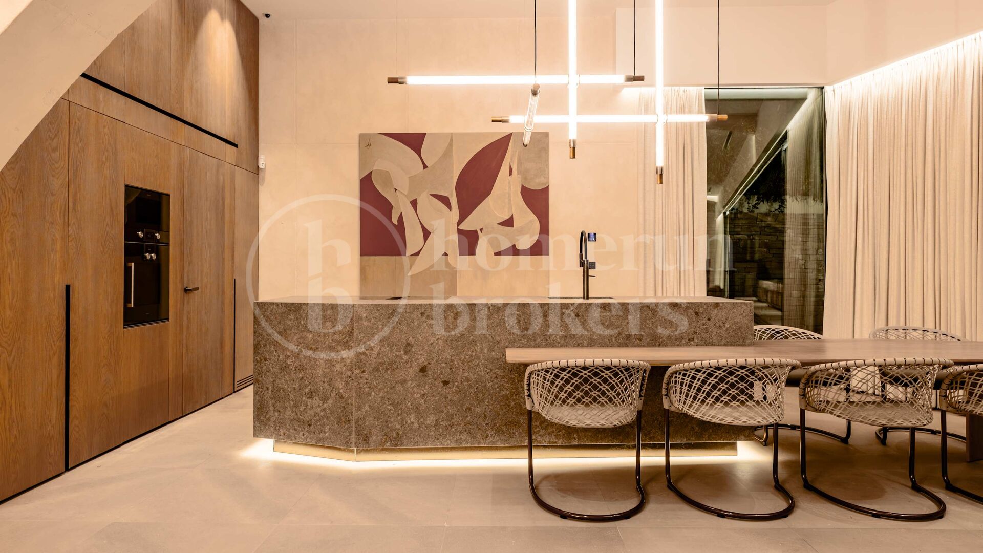 Villa Futura - Luxury 8-Bedroom Villa in Reserva de Alcuzcuz