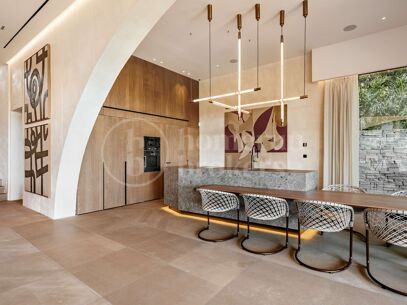 Villa Futura - Luxury 8-Bedroom Villa in Reserva de Alcuzcuz