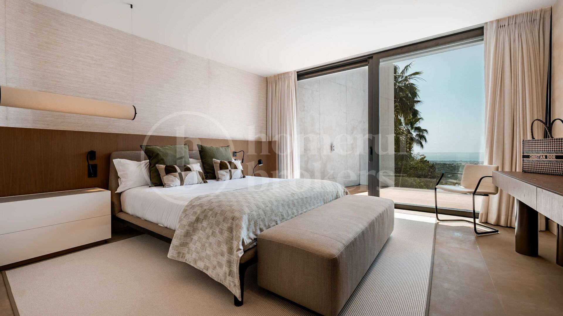 Villa Futura - Luxury 8-Bedroom Villa in Reserva de Alcuzcuz
