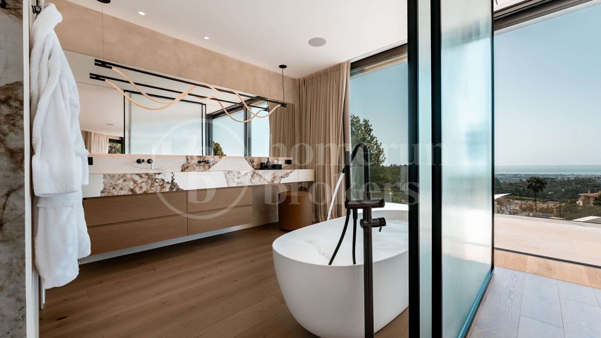 Villa Futura - Luxury 8-Bedroom Villa in Reserva de Alcuzcuz