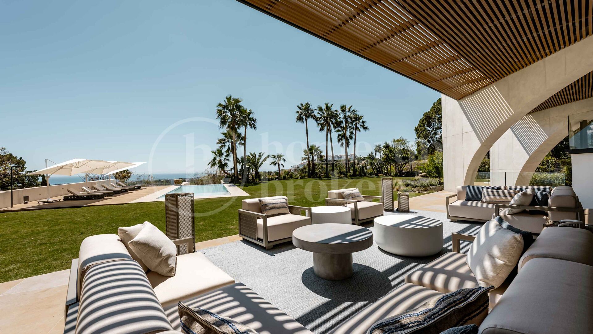 Villa Futura - Luxury 8-Bedroom Villa in Reserva de Alcuzcuz