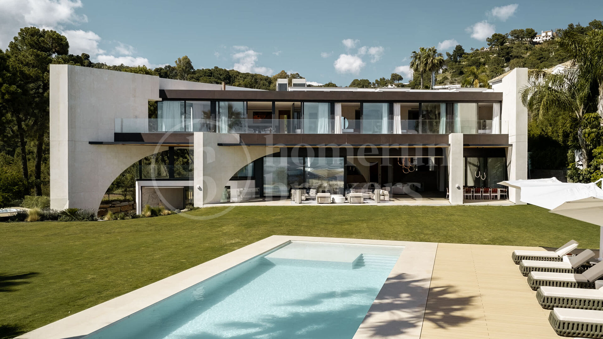 Villa Futura - Luxury 8-Bedroom Villa in Reserva de Alcuzcuz