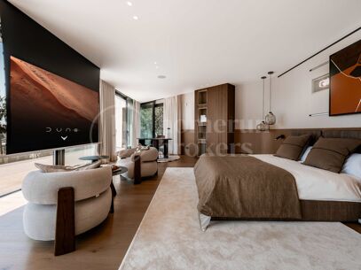 Villa Futura - Luxury 8-Bedroom Villa in Reserva de Alcuzcuz