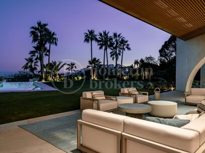 Villa Futura - Luxury 8-Bedroom Villa in Reserva de Alcuzcuz