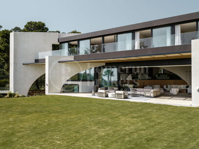 Villa Futura - Luxury 8-Bedroom Villa in Reserva de Alcuzcuz