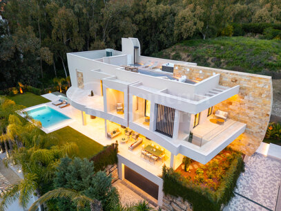 Villa Nara - Impressive Elegant New Home