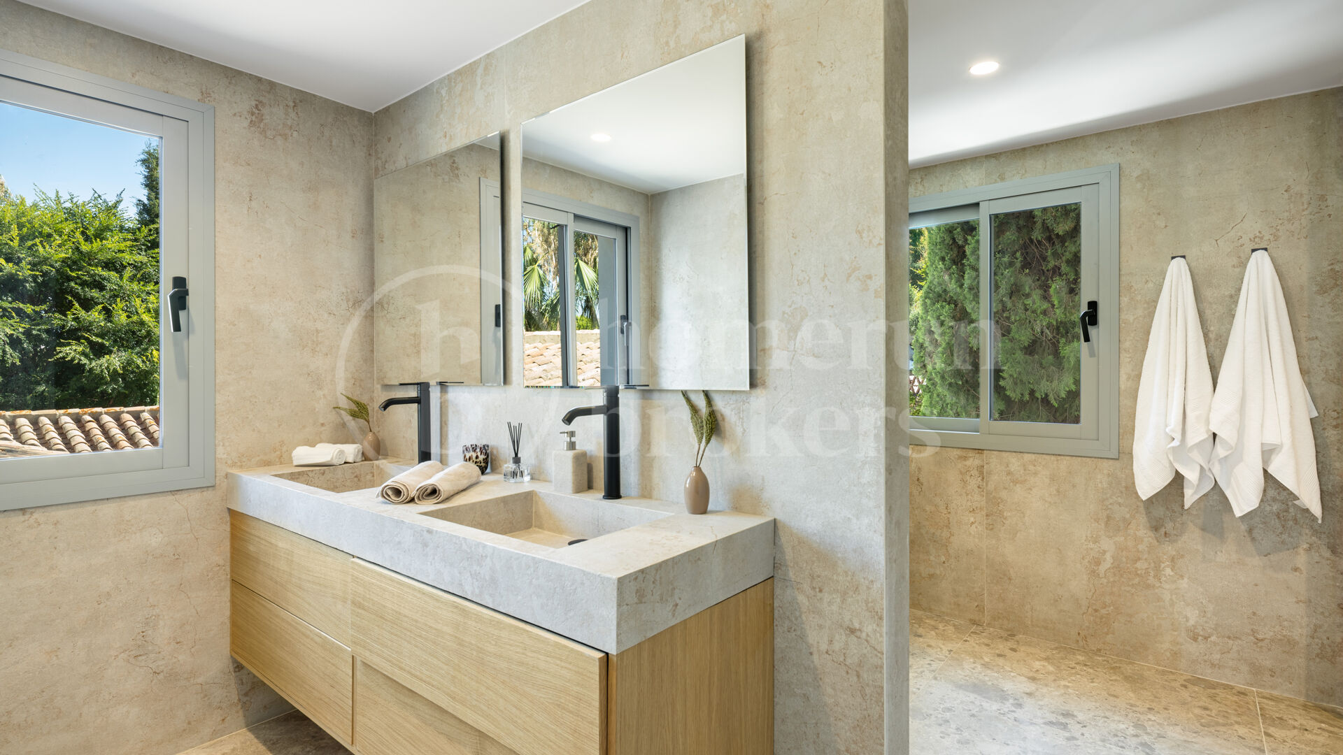 Villa Azahar - Elegant Family Villa with expansive plot