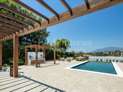 Villa Azahar - Elegant Family Villa with expansive plot