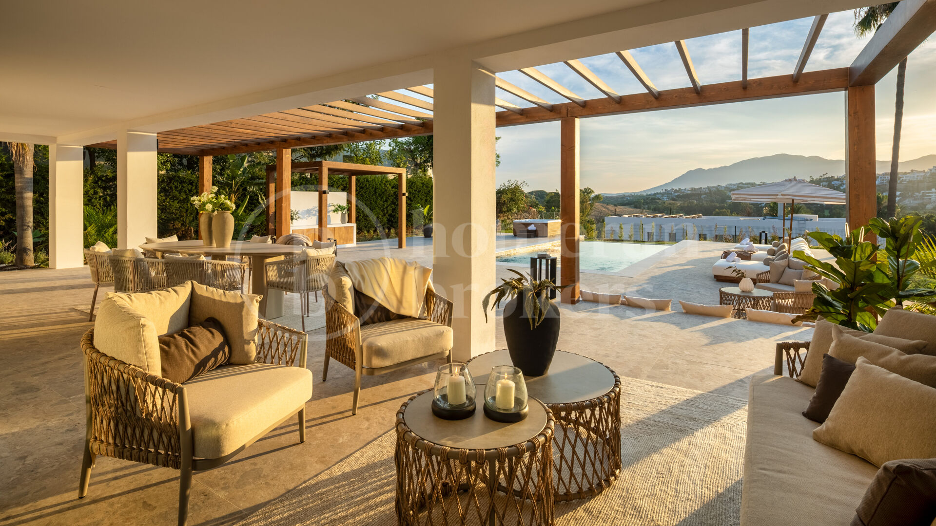 Villa Azahar - Elegant Family Villa with expansive plot