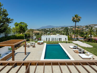 Villa Azahar - Elegant Family Villa with expansive plot
