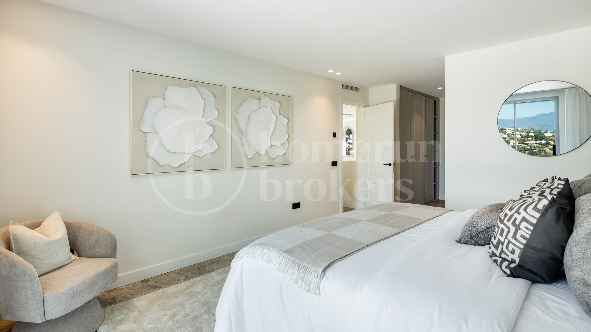 Villa Azahar - Elegant Family Villa with expansive plot