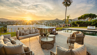 Villa Azahar - Elegant Family Villa with expansive plot