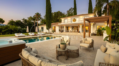 Villa Azahar - Elegant Family Villa with expansive plot