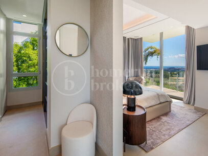 Villa Riva - Contemporary in Nueva Andalucía, Marbella