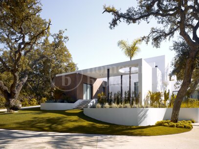 Villa Escorial One - Frontline Golf Villa in Valderrama, Sotogrande