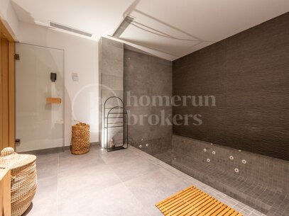 Villa Escorial One - Frontline Golf Villa in Valderrama, Sotogrande