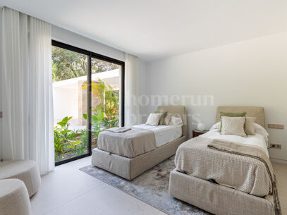 Villa Escorial One - Frontline Golf Villa i Valderrama, Sotogrande