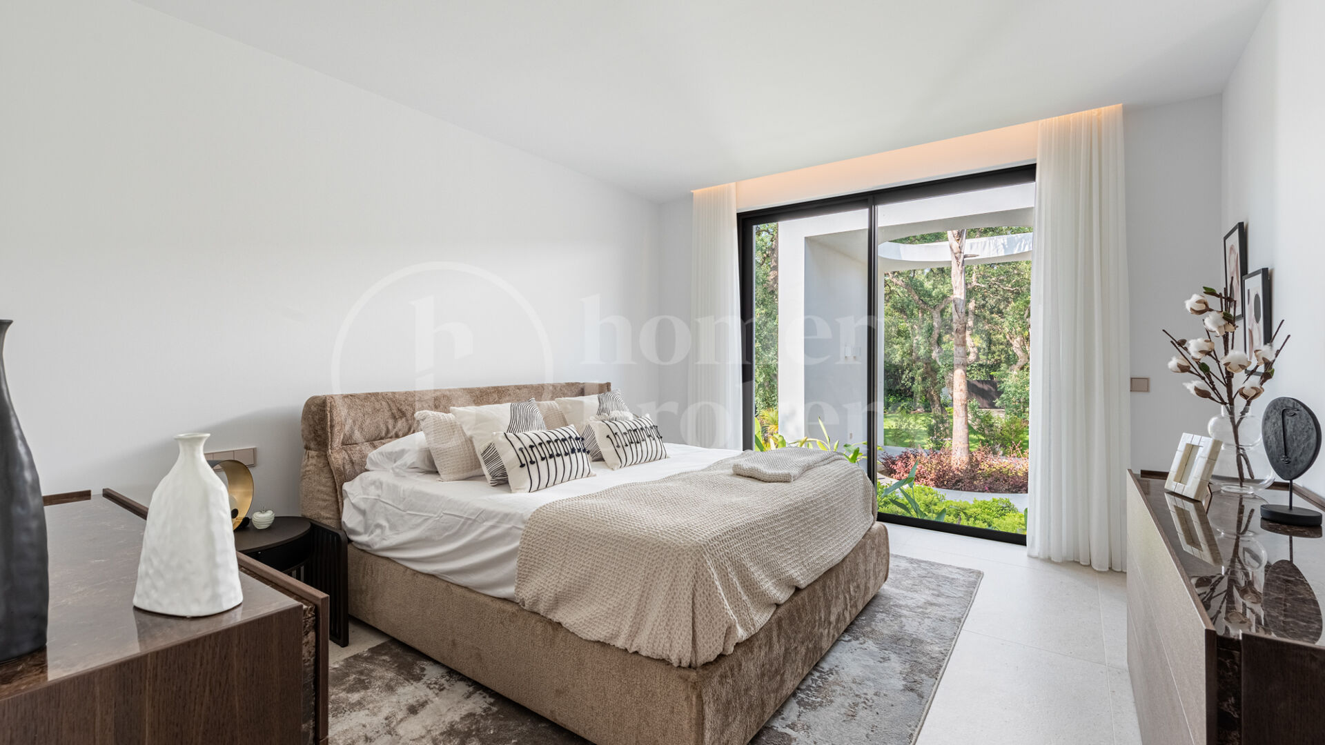 Villa Escorial One - Frontline Golf Villa i Valderrama, Sotogrande