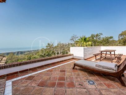 Finca La Mairena - Luxury Country Estate for Sale Near La Mairena