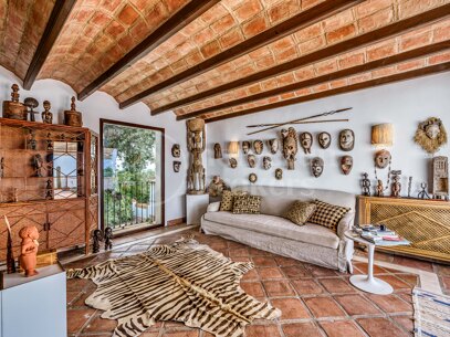 Finca La Mairena - Luxury Country Estate for Sale Near La Mairena