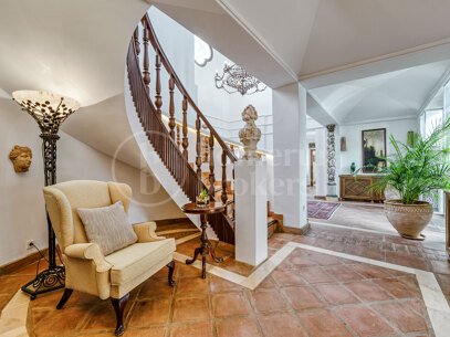 Finca La Mairena - Luxury Country Estate for Sale Near La Mairena