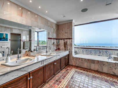 Finca La Mairena - Luxury Country Estate for Sale Near La Mairena