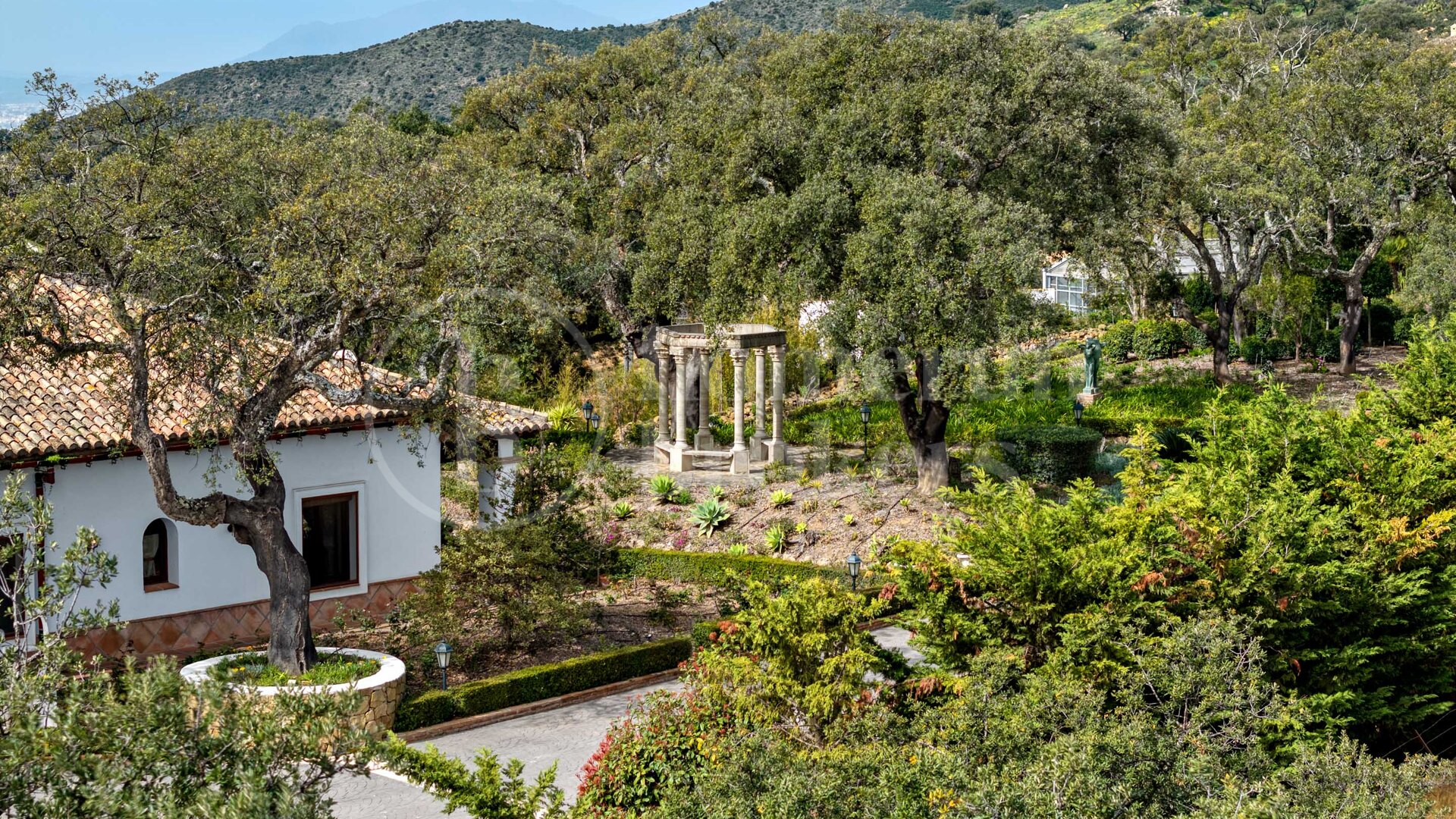 Finca La Mairena - Luxury Country Estate for Sale Near La Mairena