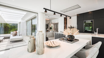 Villa Nova - Modern villa med 5 sovrum på New Golden Mile