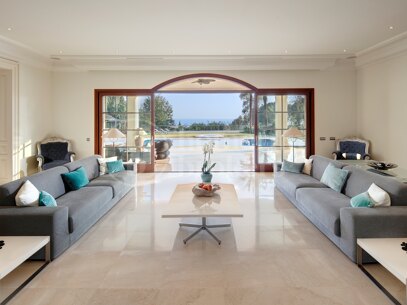 Casa Augusta - Elegant Villa in Marbella Golden Mile