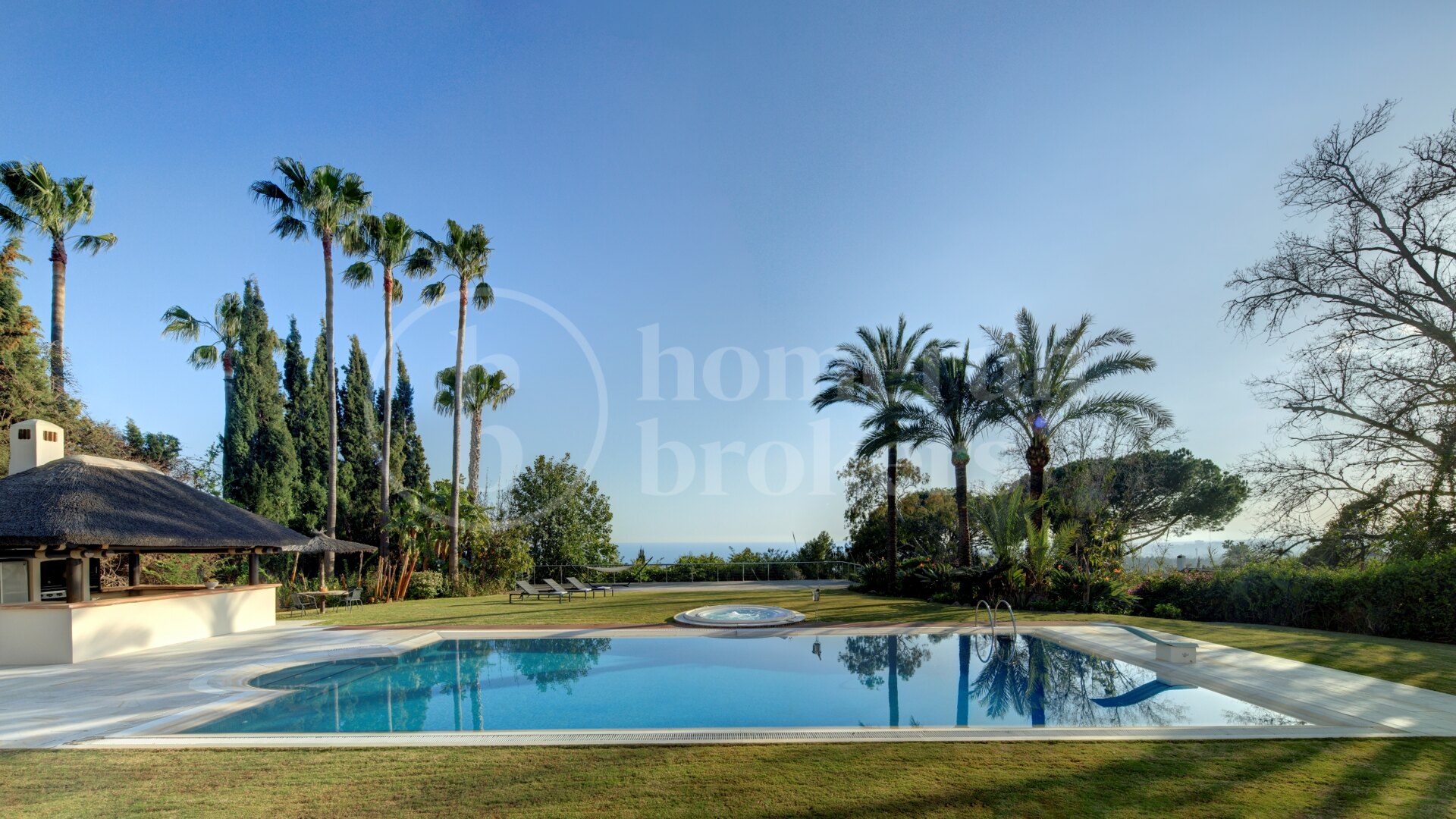 Casa Augusta - Elegant Villa in Marbella Golden Mile