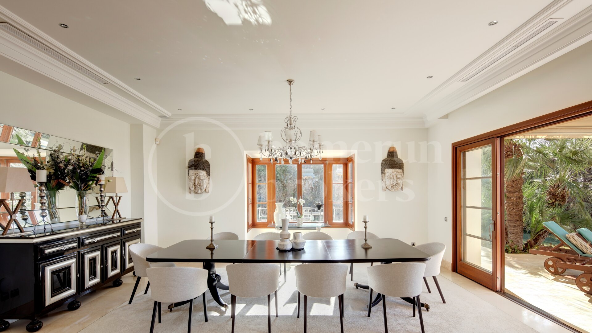 Casa Augusta - Elegant Villa in Marbella Golden Mile