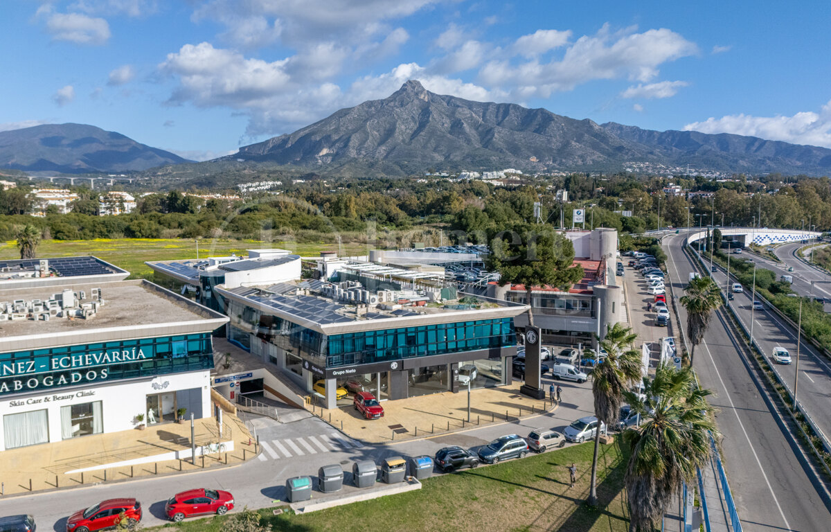 Commercial Premises Marbella - Puerto Banus