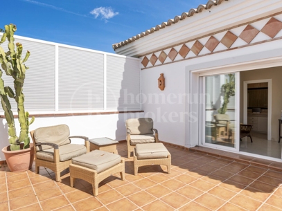 Villa Candela - Elegant Villa with Sea Views in El Paraíso Alto