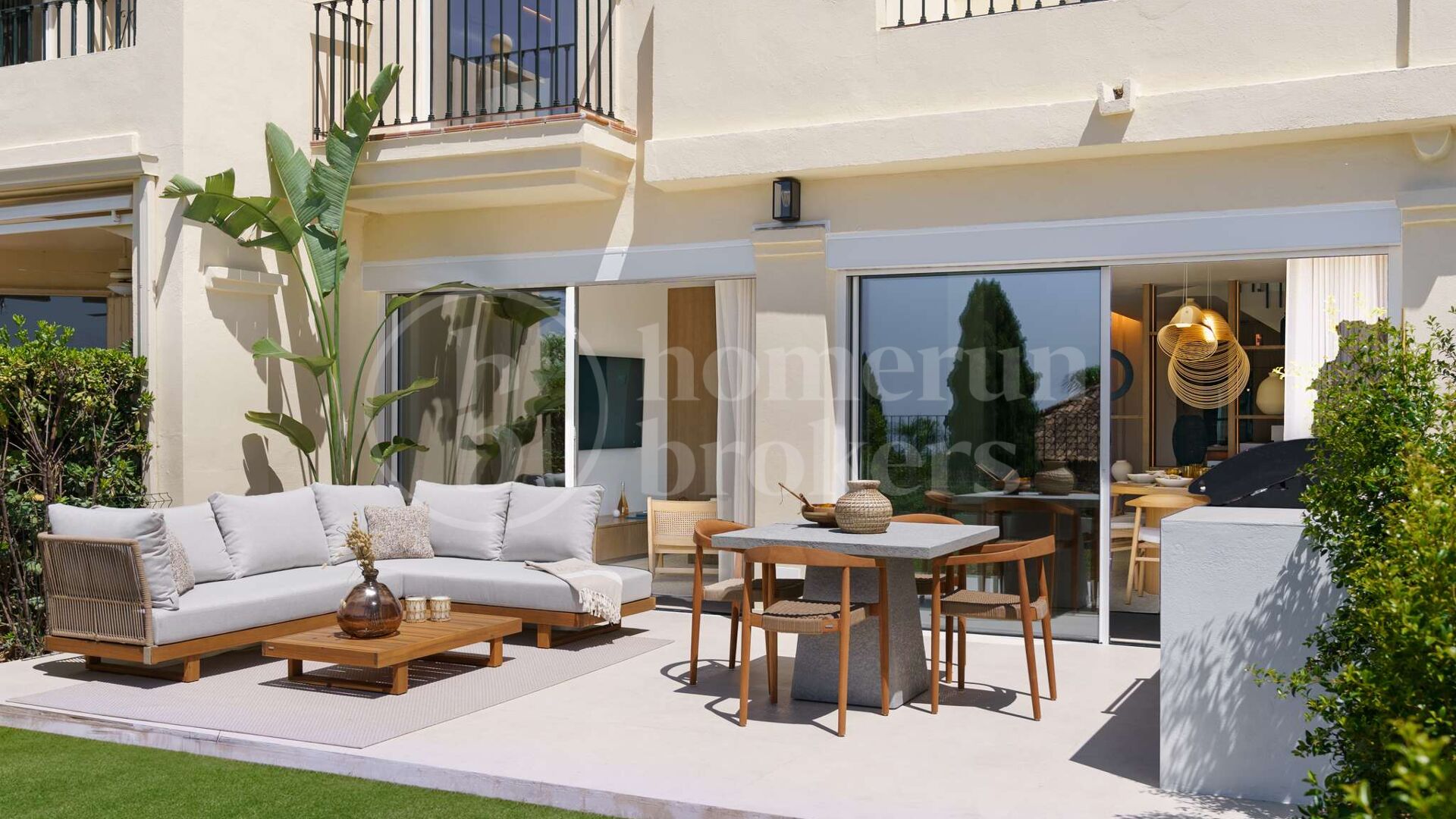 La Quinta Hills 47 - Luxury Holiday Apartment with Rooftop Plunge Pool in La Quinta, Marbella