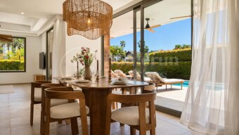 Modern Frontline Golf Villa with Rooftop Terrace in El Paraíso