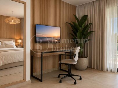 Modern Frontline Golf Villa with Rooftop Terrace in El Paraíso